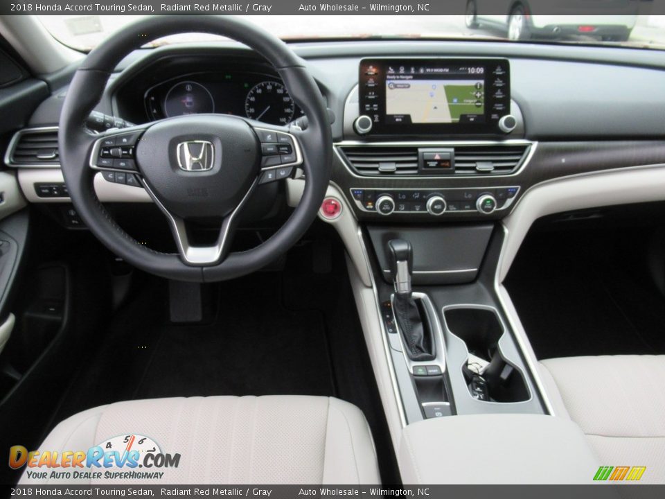 2018 Honda Accord Touring Sedan Radiant Red Metallic / Gray Photo #14