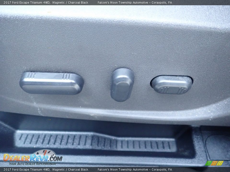 2017 Ford Escape Titanium 4WD Magnetic / Charcoal Black Photo #19