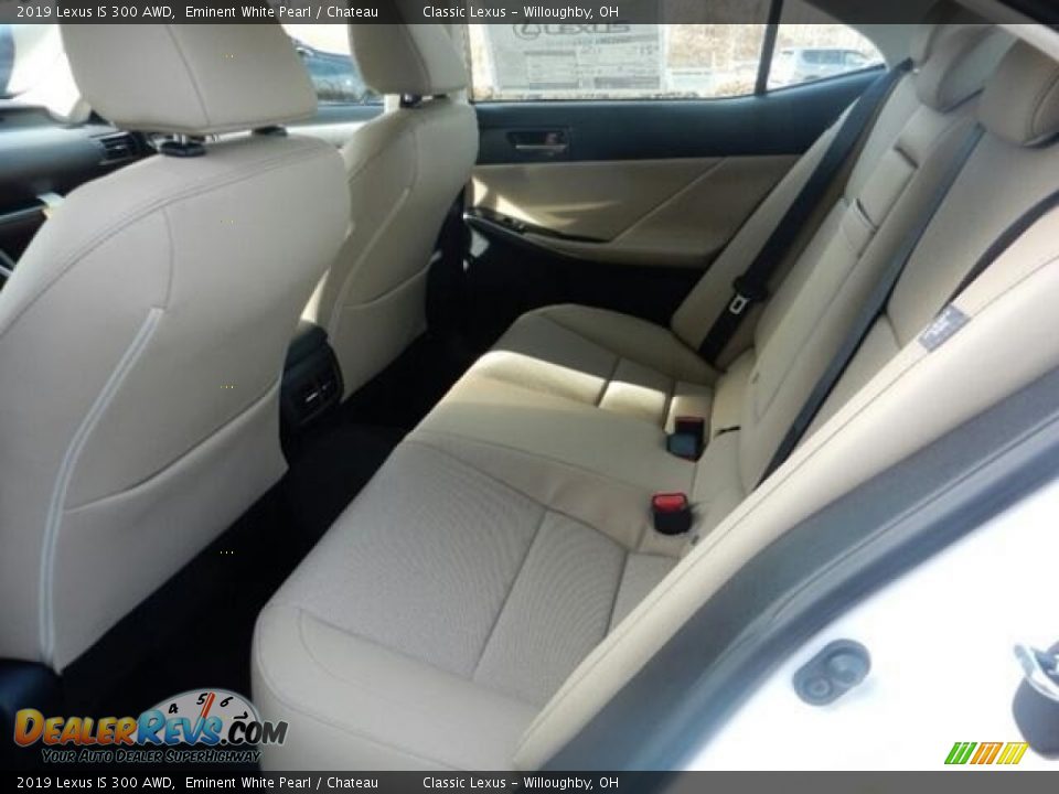 2019 Lexus IS 300 AWD Eminent White Pearl / Chateau Photo #3