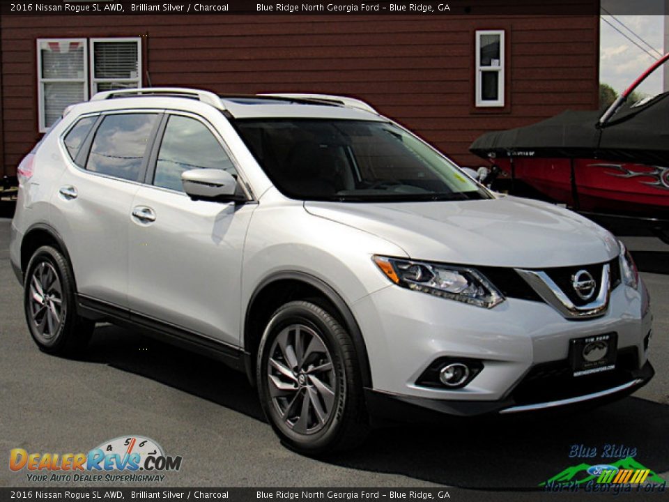 2016 Nissan Rogue SL AWD Brilliant Silver / Charcoal Photo #7