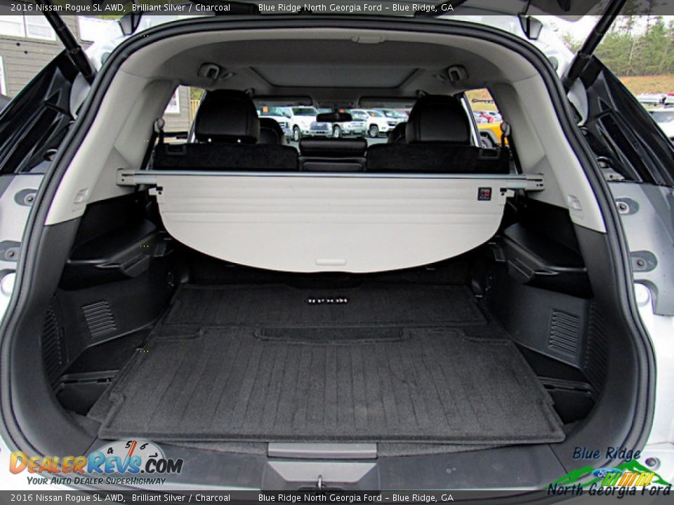 2016 Nissan Rogue SL AWD Brilliant Silver / Charcoal Photo #13