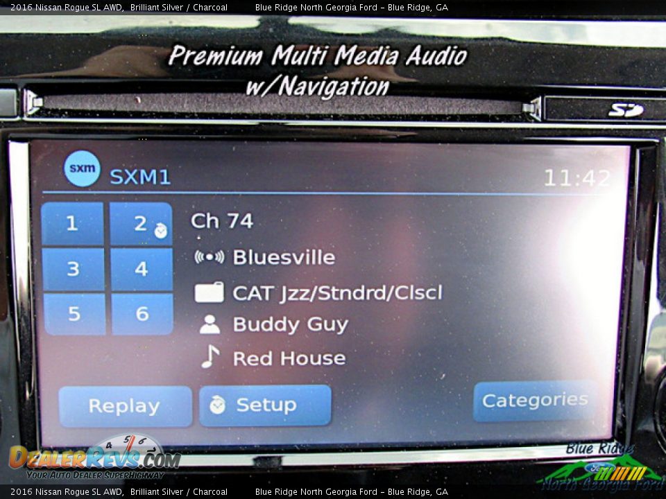 2016 Nissan Rogue SL AWD Brilliant Silver / Charcoal Photo #19