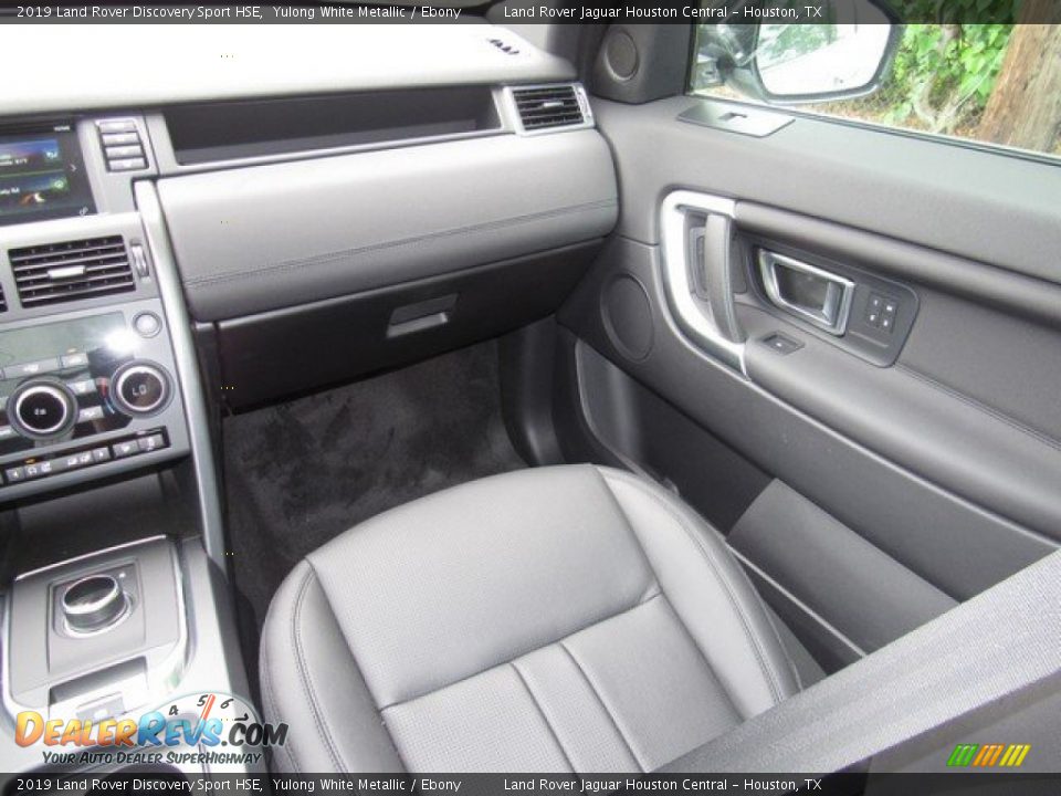 2019 Land Rover Discovery Sport HSE Yulong White Metallic / Ebony Photo #15