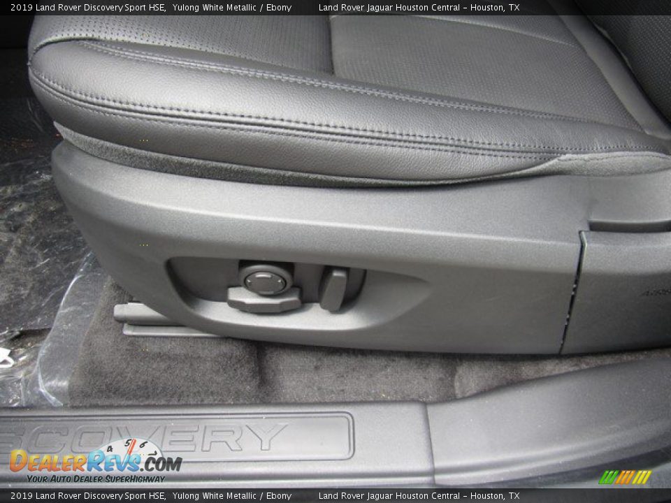 2019 Land Rover Discovery Sport HSE Yulong White Metallic / Ebony Photo #26