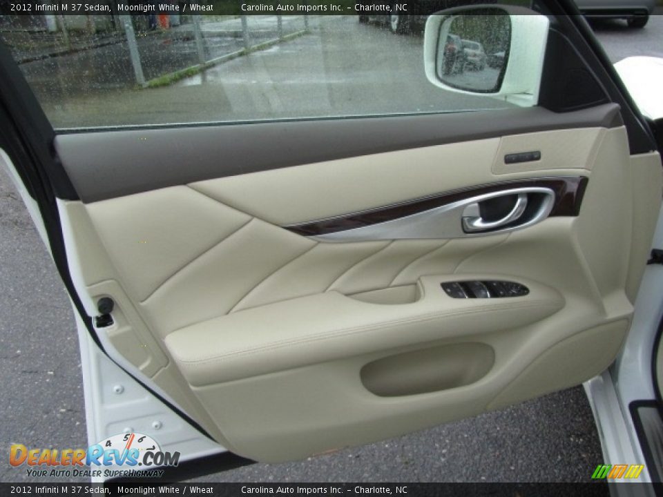 2012 Infiniti M 37 Sedan Moonlight White / Wheat Photo #18