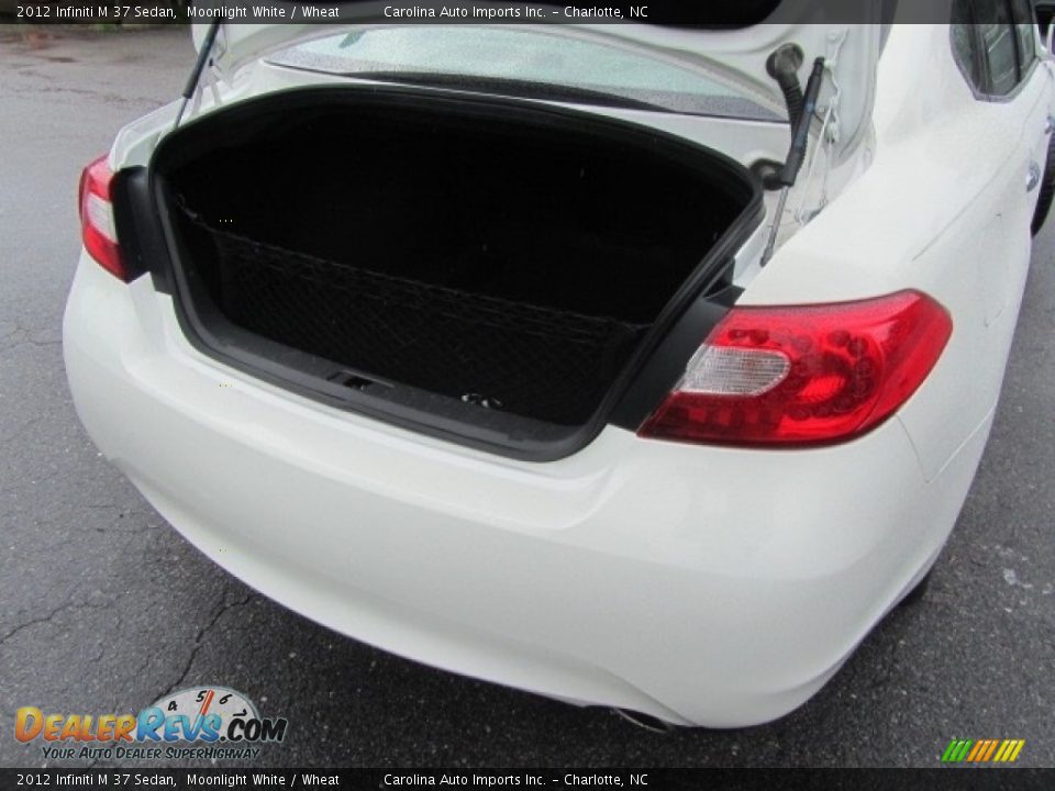 2012 Infiniti M 37 Sedan Moonlight White / Wheat Photo #21