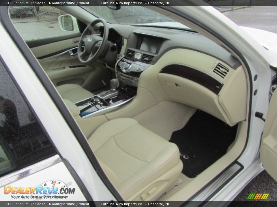 2012 Infiniti M 37 Sedan Moonlight White / Wheat Photo #22