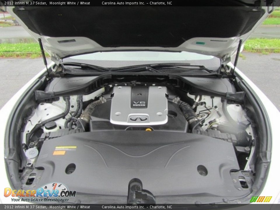2012 Infiniti M 37 Sedan Moonlight White / Wheat Photo #25