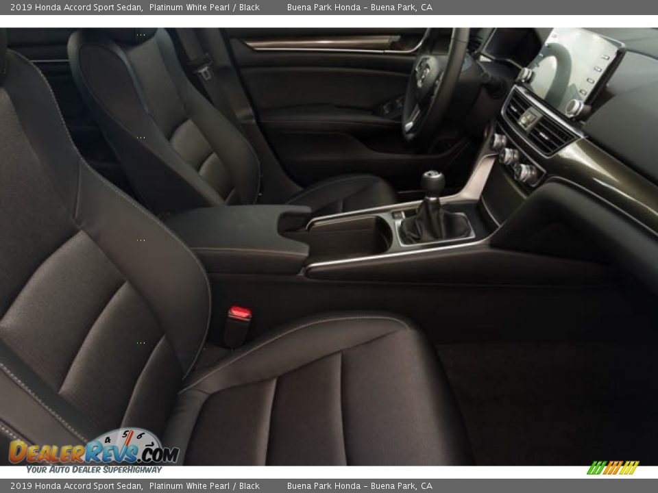 2019 Honda Accord Sport Sedan Platinum White Pearl / Black Photo #35
