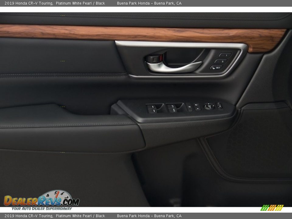 2019 Honda CR-V Touring Platinum White Pearl / Black Photo #7