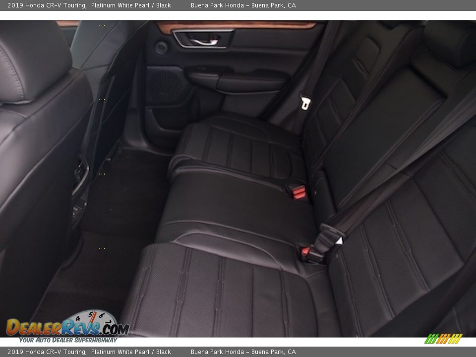2019 Honda CR-V Touring Platinum White Pearl / Black Photo #11