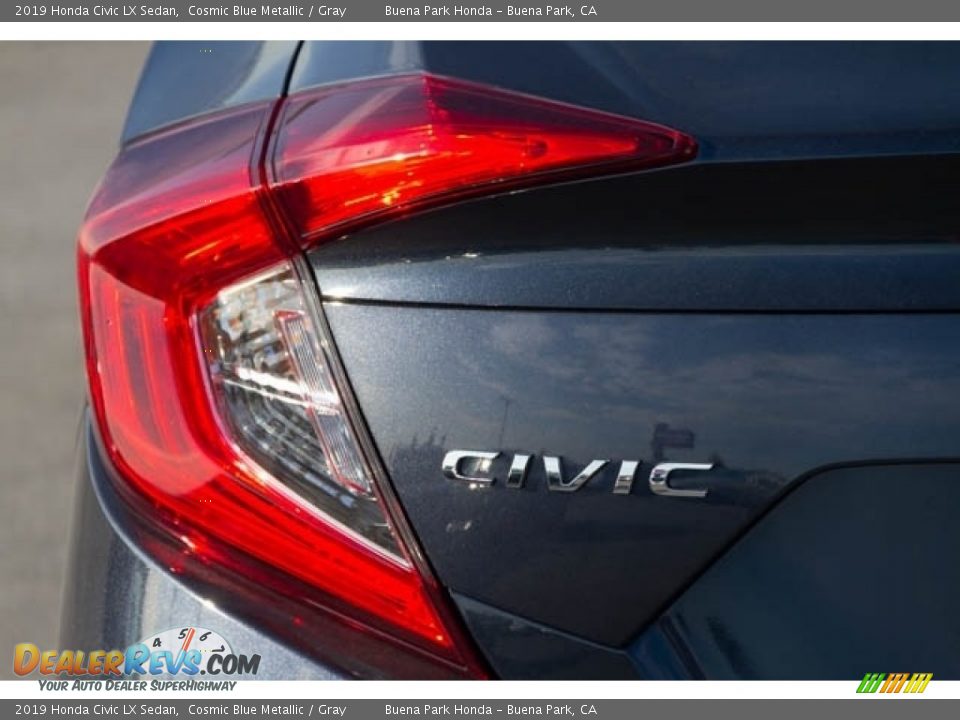2019 Honda Civic LX Sedan Cosmic Blue Metallic / Gray Photo #7