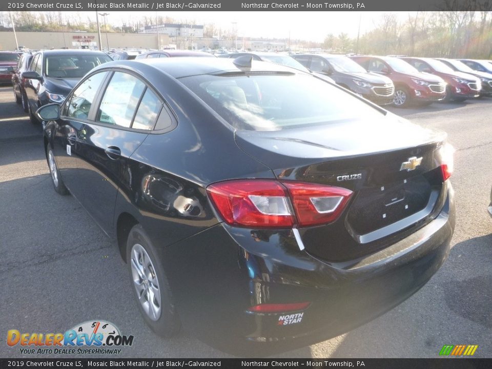 2019 Chevrolet Cruze LS Mosaic Black Metallic / Jet Black/­Galvanized Photo #2