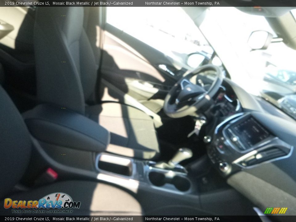 2019 Chevrolet Cruze LS Mosaic Black Metallic / Jet Black/­Galvanized Photo #8