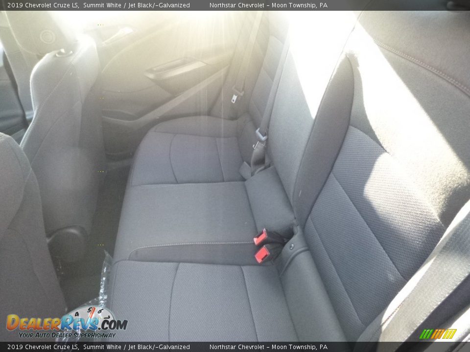 2019 Chevrolet Cruze LS Summit White / Jet Black/­Galvanized Photo #12
