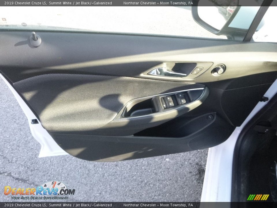 2019 Chevrolet Cruze LS Summit White / Jet Black/­Galvanized Photo #14