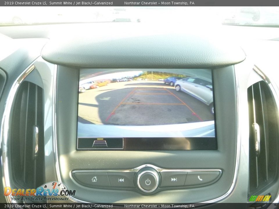 2019 Chevrolet Cruze LS Summit White / Jet Black/­Galvanized Photo #18