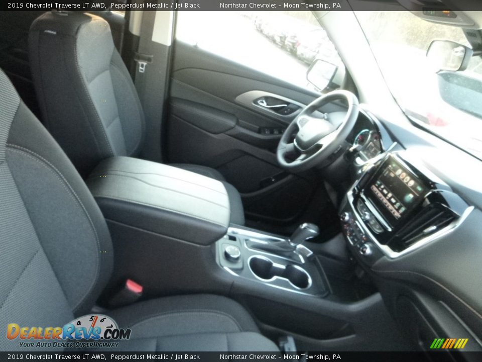 2019 Chevrolet Traverse LT AWD Pepperdust Metallic / Jet Black Photo #8