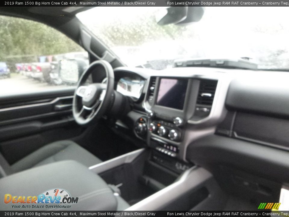 2019 Ram 1500 Big Horn Crew Cab 4x4 Maximum Steel Metallic / Black/Diesel Gray Photo #11