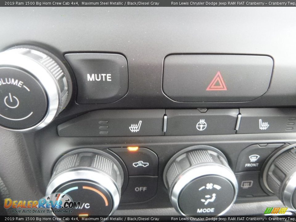 2019 Ram 1500 Big Horn Crew Cab 4x4 Maximum Steel Metallic / Black/Diesel Gray Photo #20
