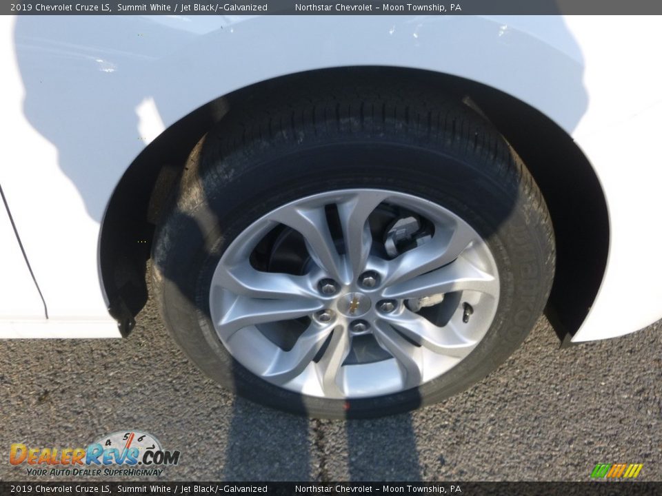 2019 Chevrolet Cruze LS Summit White / Jet Black/­Galvanized Photo #9