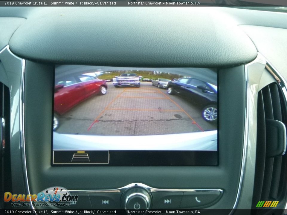 2019 Chevrolet Cruze LS Summit White / Jet Black/­Galvanized Photo #17