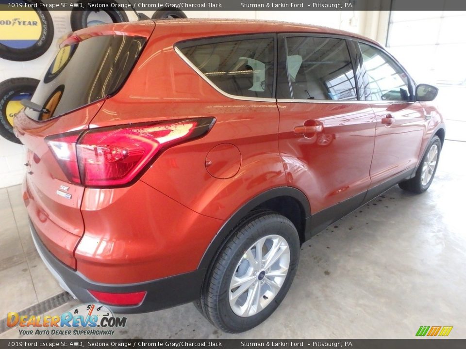 2019 Ford Escape SE 4WD Sedona Orange / Chromite Gray/Charcoal Black Photo #2