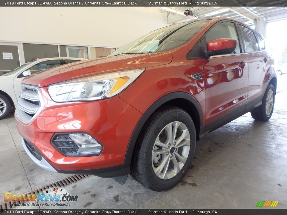 2019 Ford Escape SE 4WD Sedona Orange / Chromite Gray/Charcoal Black Photo #5