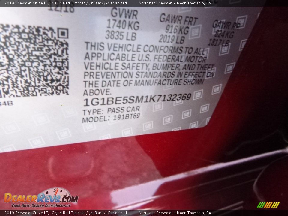 2019 Chevrolet Cruze LT Cajun Red Tintcoat / Jet Black/­Galvanized Photo #16