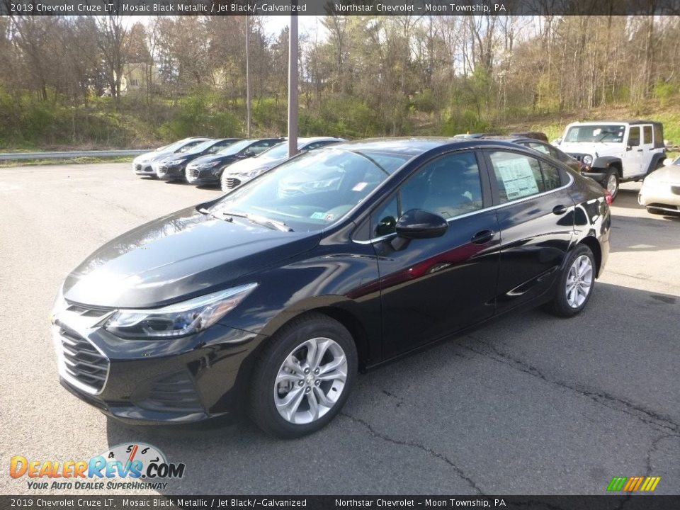 2019 Chevrolet Cruze LT Mosaic Black Metallic / Jet Black/­Galvanized Photo #1
