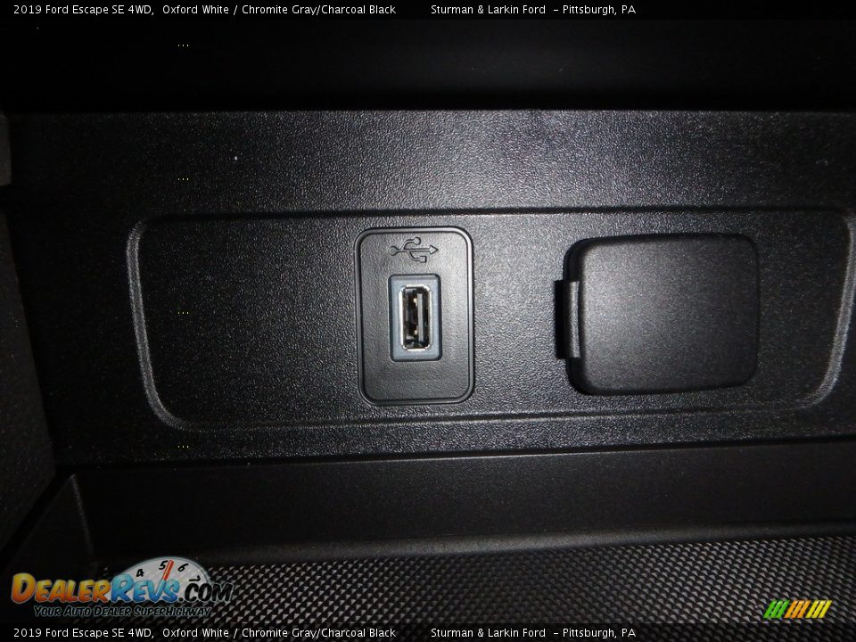 2019 Ford Escape SE 4WD Oxford White / Chromite Gray/Charcoal Black Photo #15