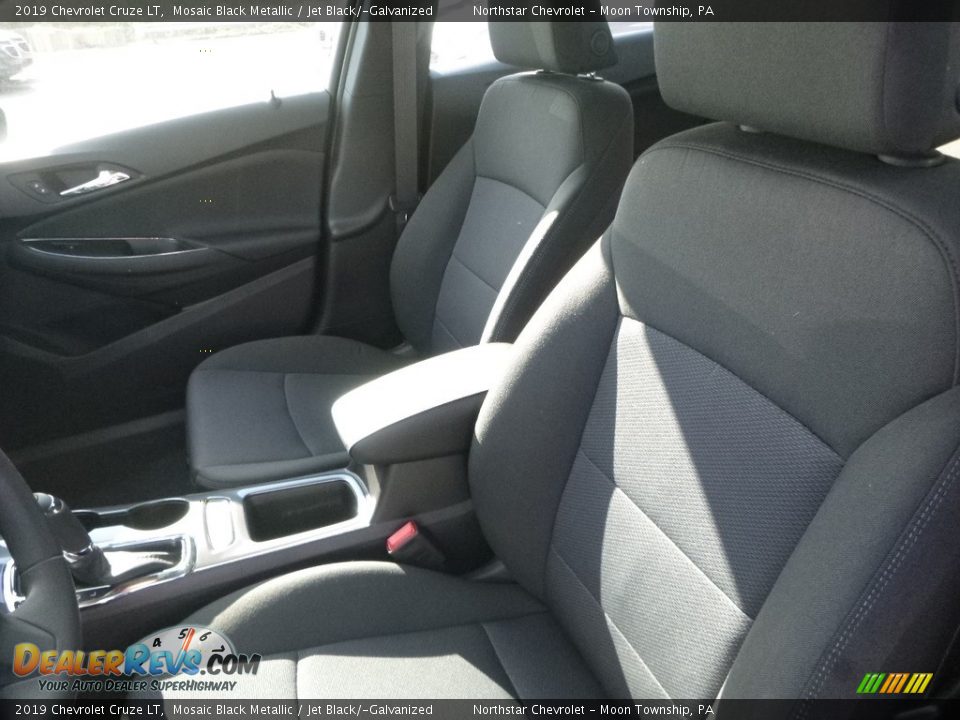 2019 Chevrolet Cruze LT Mosaic Black Metallic / Jet Black/­Galvanized Photo #14