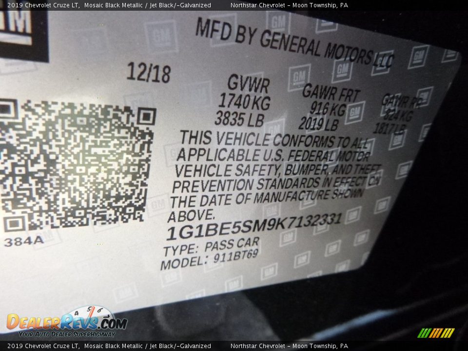 2019 Chevrolet Cruze LT Mosaic Black Metallic / Jet Black/­Galvanized Photo #15