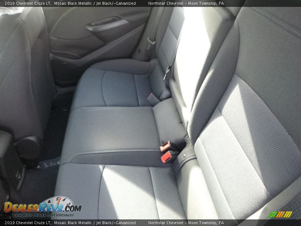 2019 Chevrolet Cruze LT Mosaic Black Metallic / Jet Black/­Galvanized Photo #12