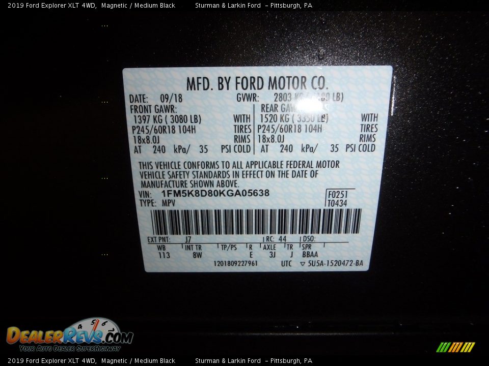 2019 Ford Explorer XLT 4WD Magnetic / Medium Black Photo #11