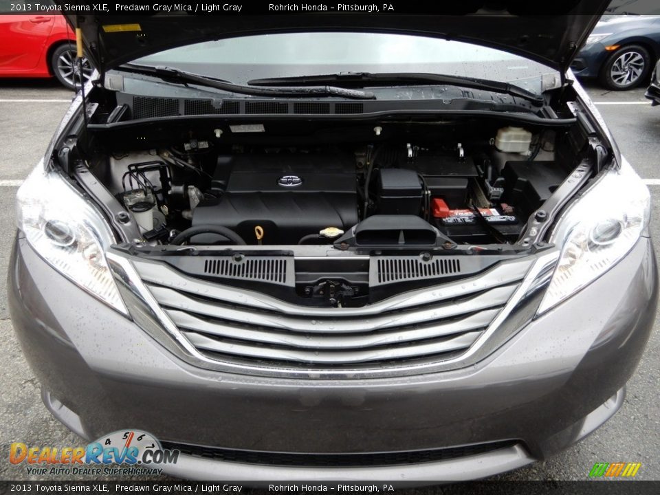 2013 Toyota Sienna XLE Predawn Gray Mica / Light Gray Photo #11