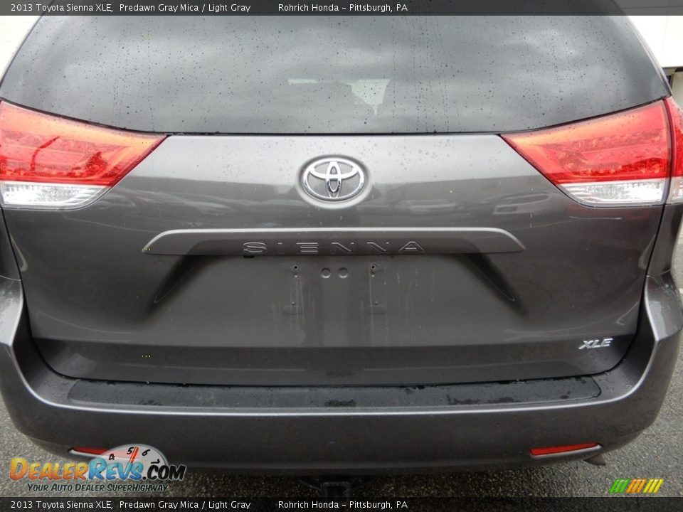 2013 Toyota Sienna XLE Predawn Gray Mica / Light Gray Photo #16