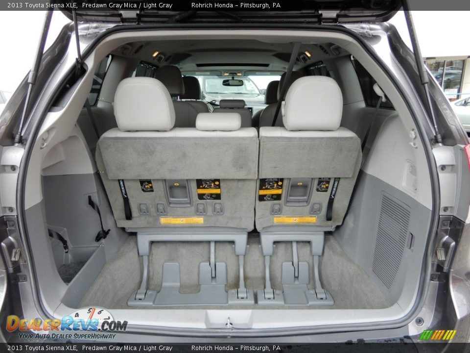 2013 Toyota Sienna XLE Predawn Gray Mica / Light Gray Photo #18