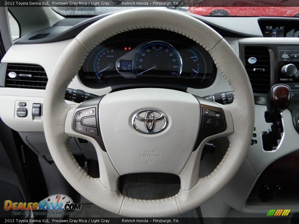 2013 Toyota Sienna XLE Predawn Gray Mica / Light Gray Photo #23