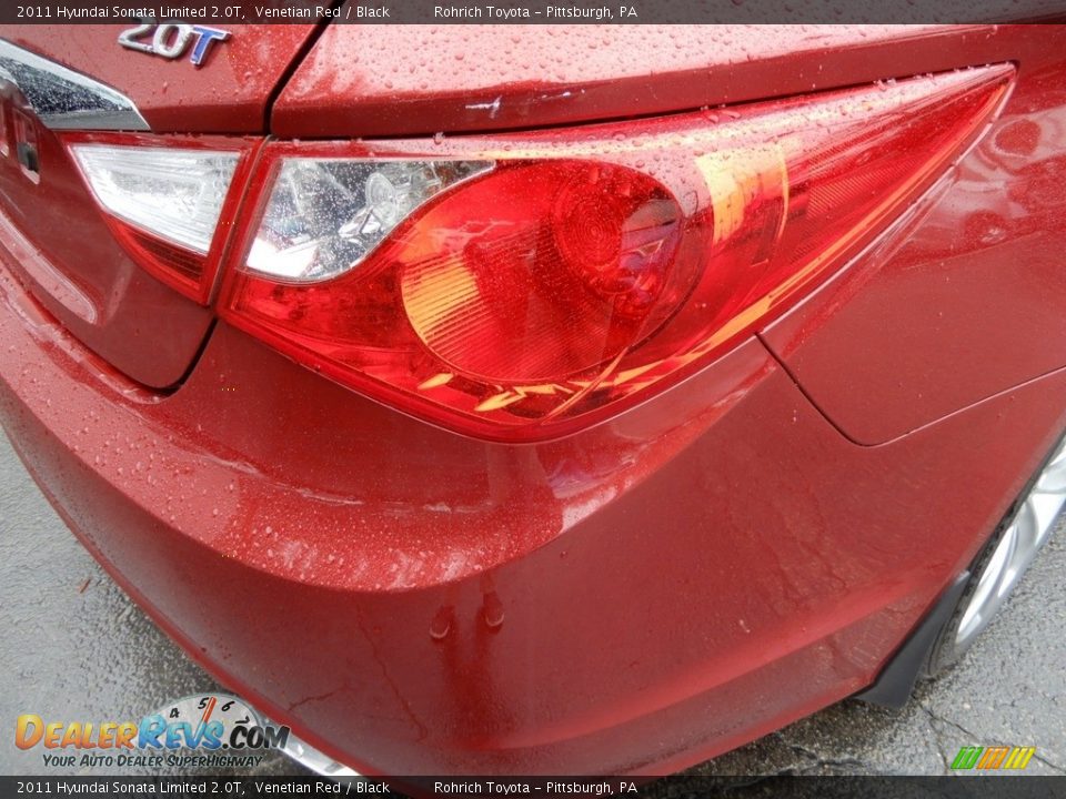 2011 Hyundai Sonata Limited 2.0T Venetian Red / Black Photo #15