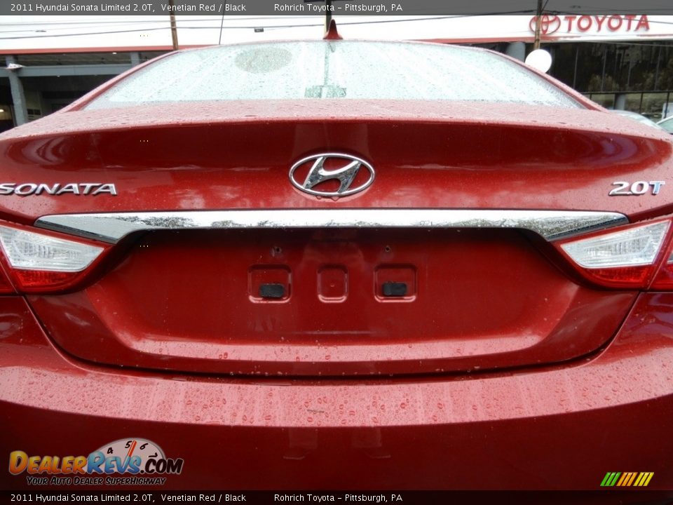 2011 Hyundai Sonata Limited 2.0T Venetian Red / Black Photo #16