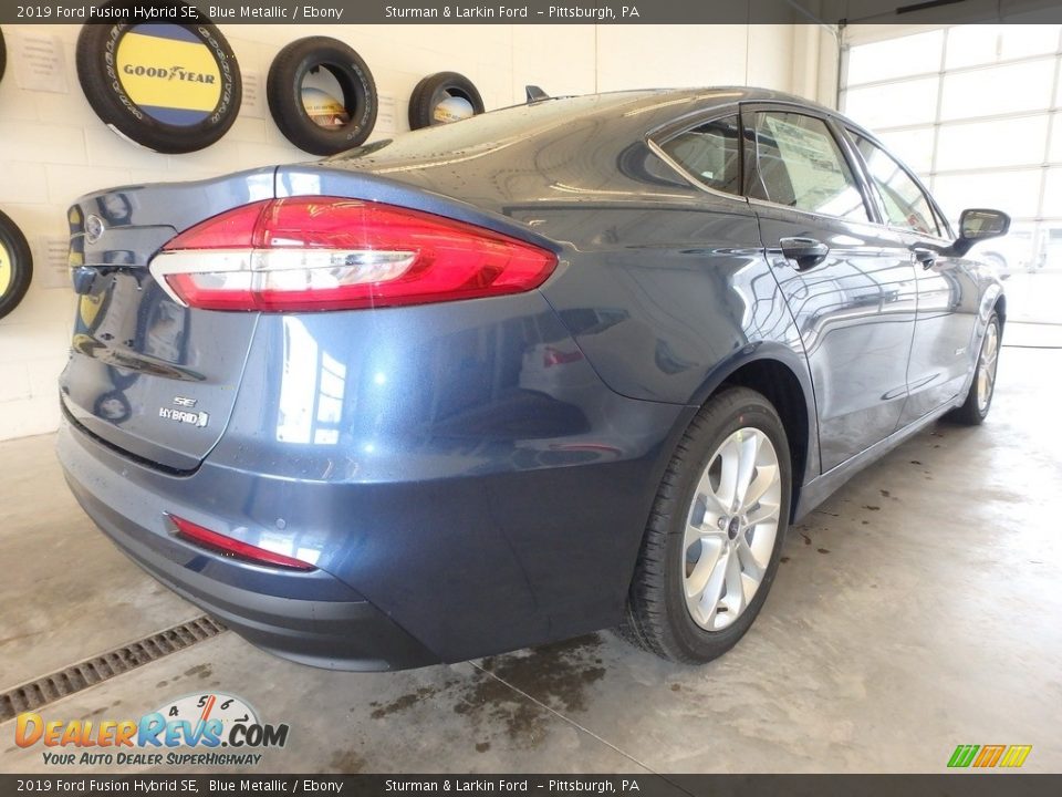 2019 Ford Fusion Hybrid SE Blue Metallic / Ebony Photo #2