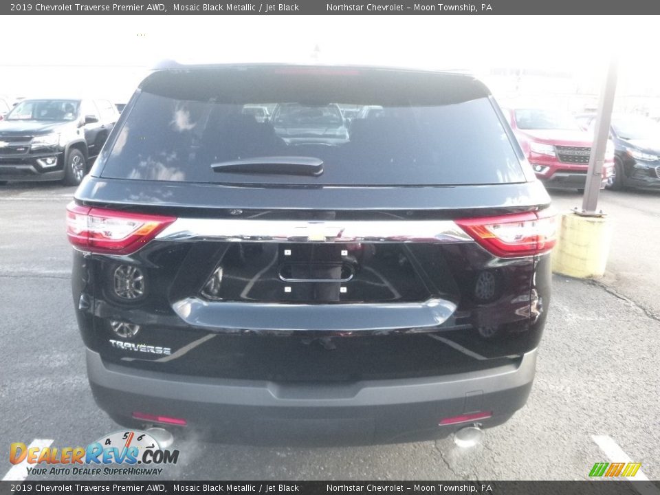 2019 Chevrolet Traverse Premier AWD Mosaic Black Metallic / Jet Black Photo #4