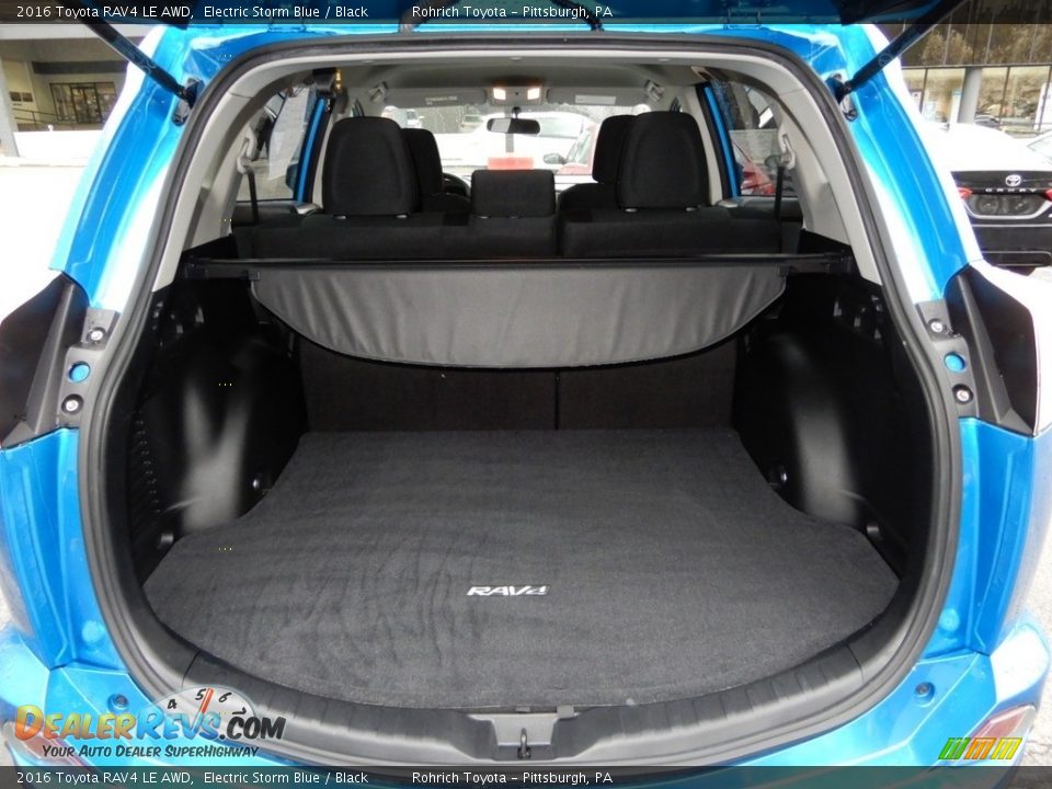 2016 Toyota RAV4 LE AWD Electric Storm Blue / Black Photo #17