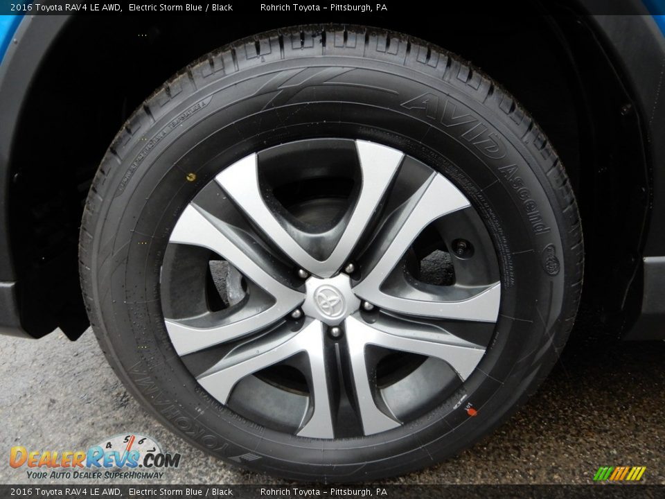 2016 Toyota RAV4 LE AWD Electric Storm Blue / Black Photo #18