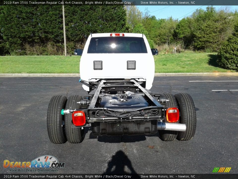 2019 Ram 3500 Tradesman Regular Cab 4x4 Chassis Bright White / Black/Diesel Gray Photo #7