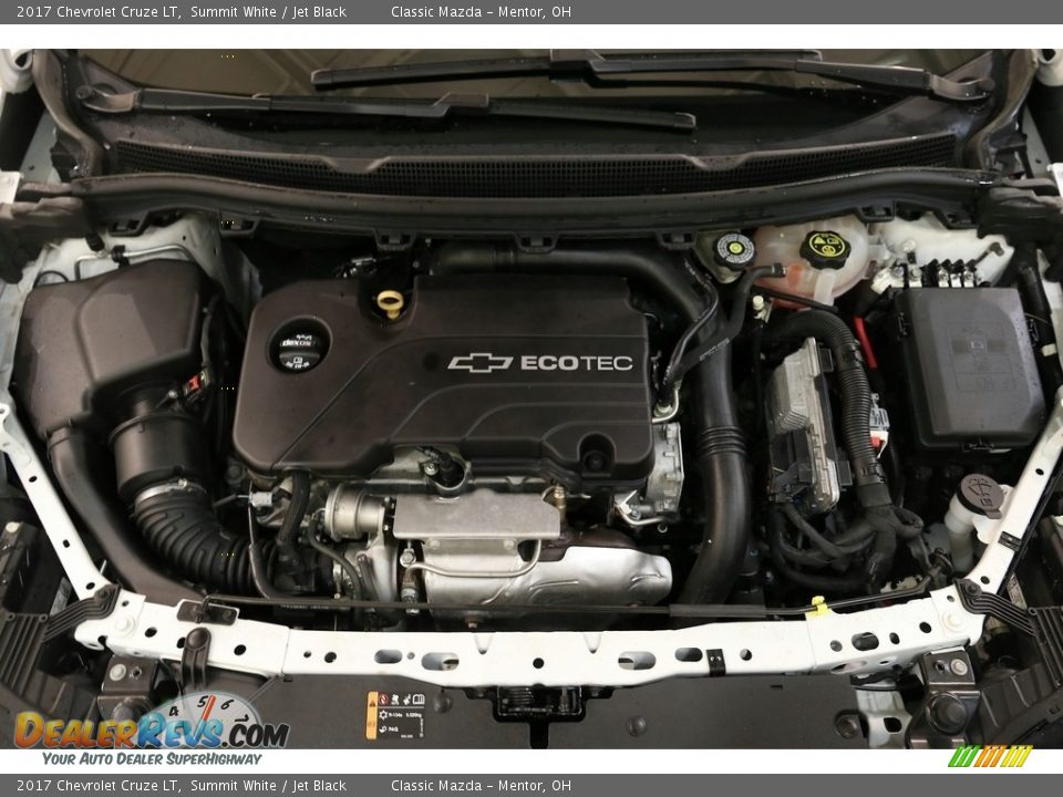 2017 Chevrolet Cruze LT Summit White / Jet Black Photo #22