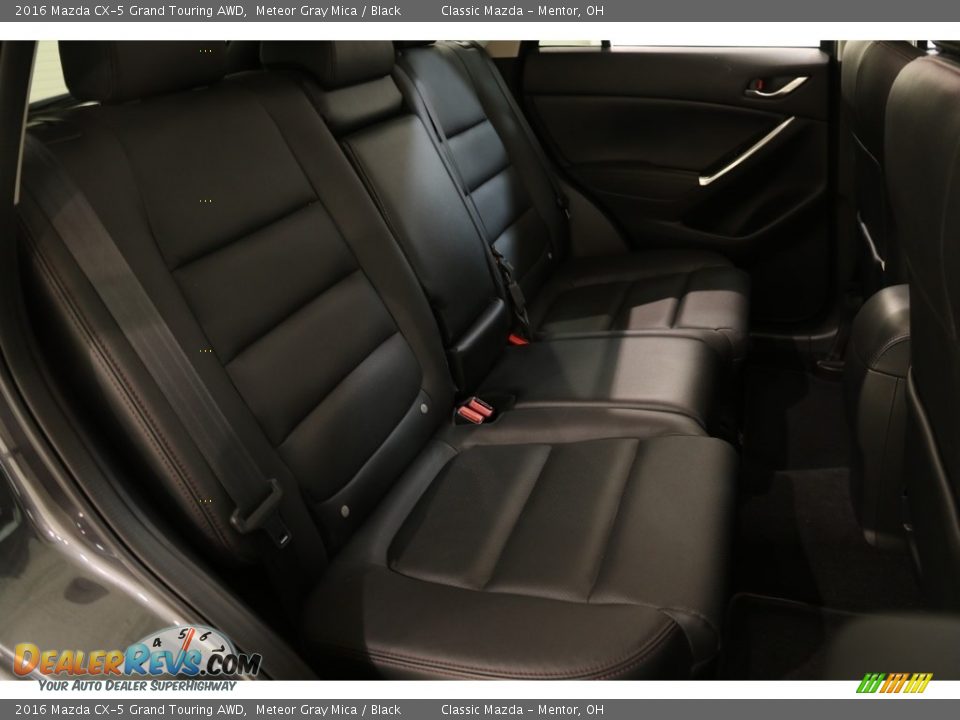 2016 Mazda CX-5 Grand Touring AWD Meteor Gray Mica / Black Photo #16