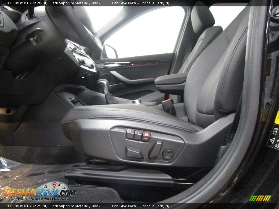 2018 BMW X1 xDrive28i Black Sapphire Metallic / Black Photo #9