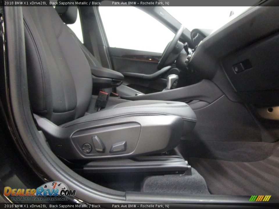 2018 BMW X1 xDrive28i Black Sapphire Metallic / Black Photo #15